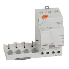Legrand (410499) DX³ yana montaj kaçak akım koruma 4P AC 40A 30mA (1mo